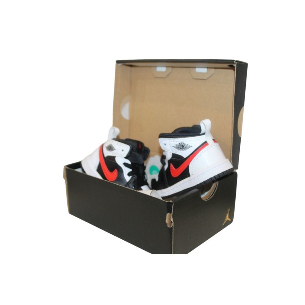 New in Box NIKE Air Jordan1 640735-075 Toddler Mid SNEAKERS / SHOES Lace-Up 5C